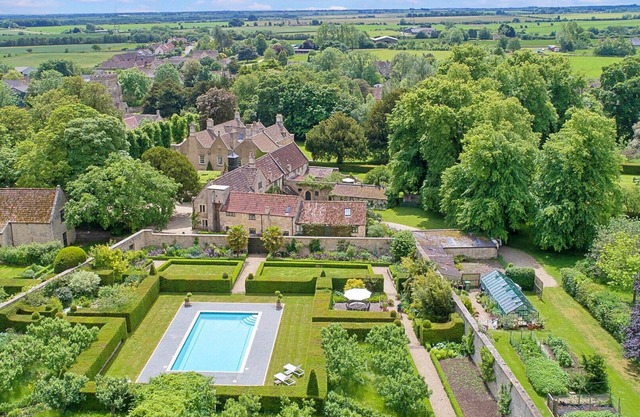 Tormarton Court