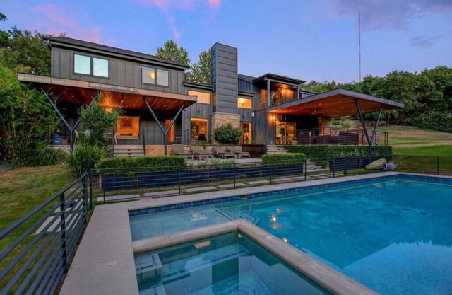 Toro Canyon - 10 min. downtown/Heated or Cooled Pool/Hot Tub/More