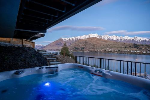 Toroa Chalet- Hot Tub- Gas Fire- BBQ- Free Parking