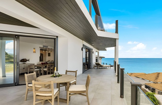 Tranquil 3 Bedroom Sea-Facing Escape for Families and Friends Relaxation
