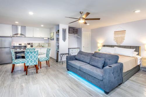 Tranquil Riverfront Studio