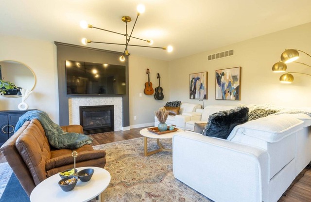 Travelbugs - 15 min to A2