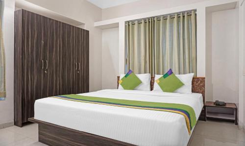 Treebo Diamond Residency - DDPK Inn