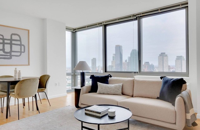 Trendy LIC 2BR w/W/D, Elevator & Doorman, near East River, by Blueground