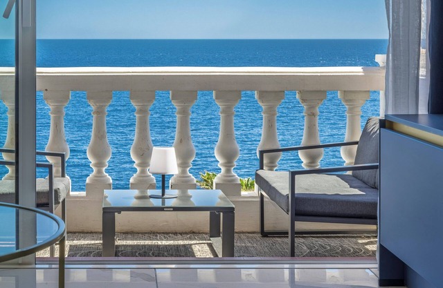 Trésor d'Antheor in Saint Raphaël/Sea view/5-minute walk from the beach