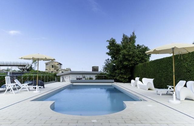 Tropical House