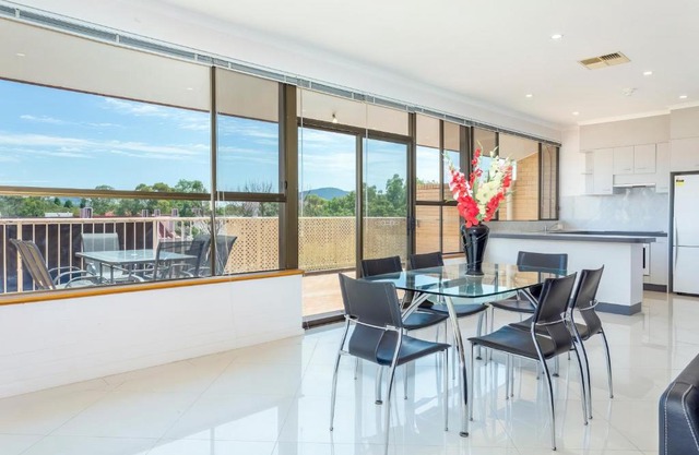 Tuggeranong Short Stay #06C - Sleeps 6