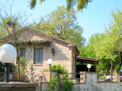 Tuscan Charm Frassini Cottage
