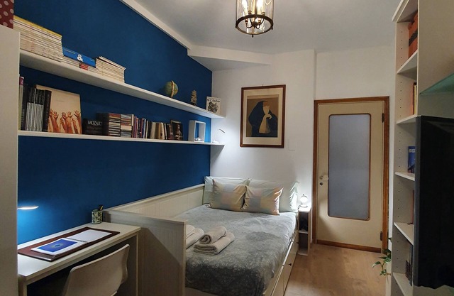 Two bedrooms apartment in the centre - Big terrace