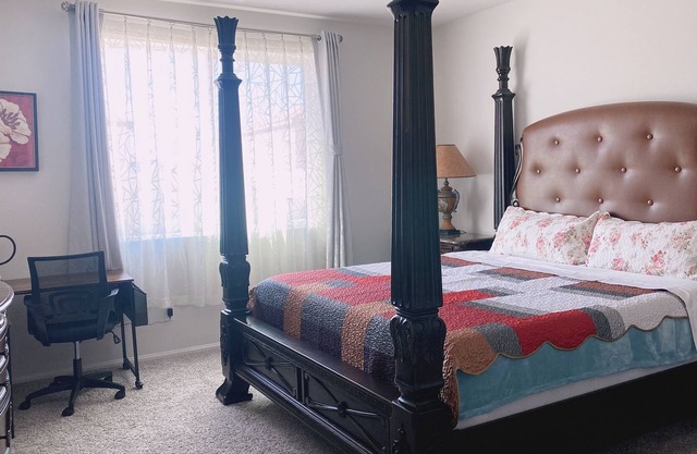 Two Bedrooms On The First Floor : Big Master Room With Separate Bathroom