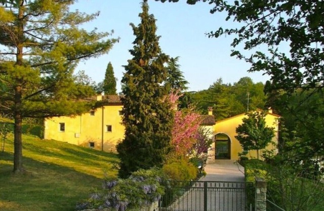 TYPICAL HOUSE IN BERIC HILLS -Villa Dolina-