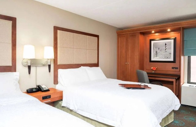 UM Visits Made Easy: Free Hot Breakfast & Heated Pool, 3 Budget-Friendly Suites