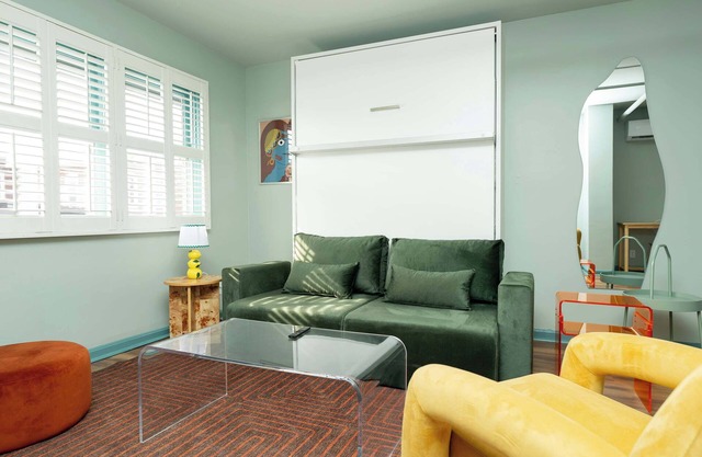 Umbra – Innovator’s Hideaway with Modern Murphy Bed