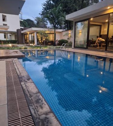 UN approved Cosy home with pool
