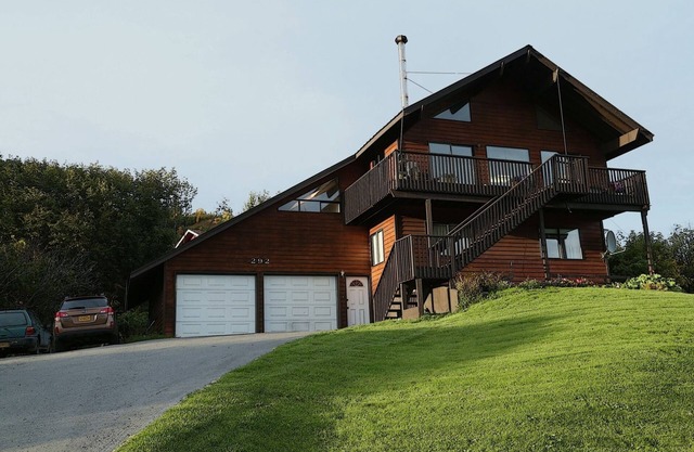 Unforgettable Views! Large Home, Peace & Comfort! Alaska Experience Guest House