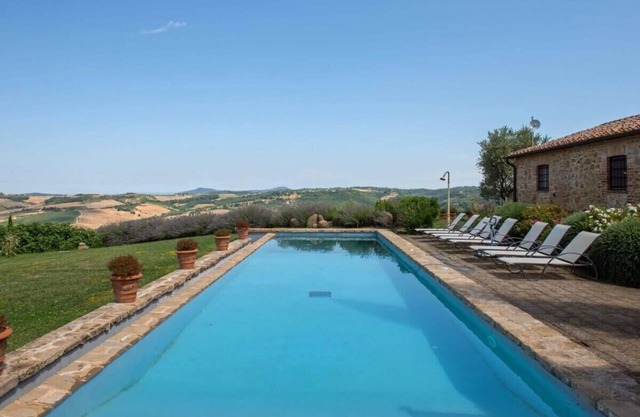 Unique And Unforgettable Villa Great For Weddings