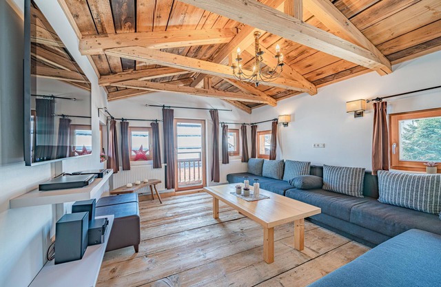 Unique group chalet with central location in Kirchberg