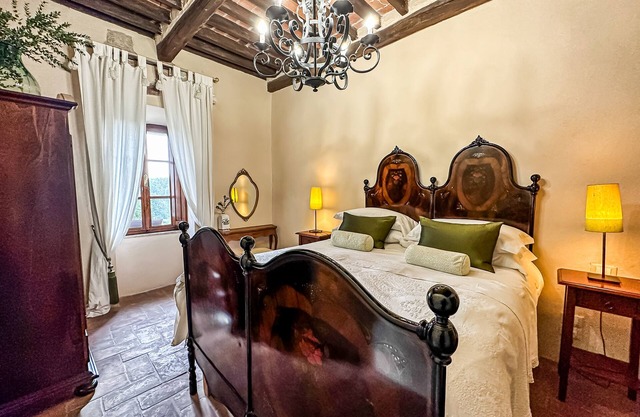 Unique & Historic Casa Colomba - Medieval Tower House - Apartment