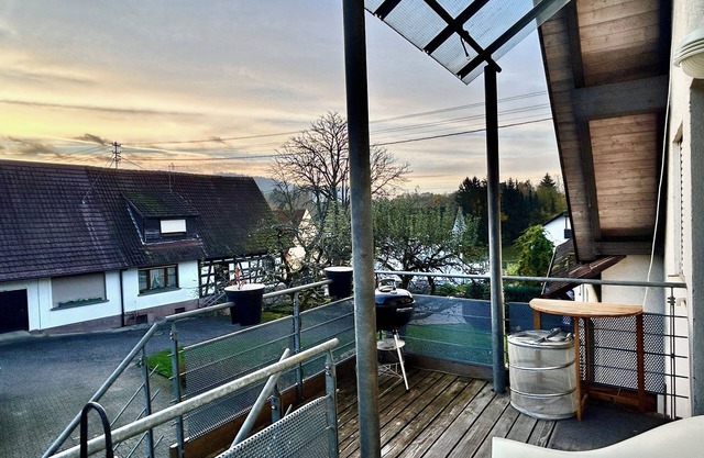 Unique loft-maisonette apartment with valley view (Europapark + Baden-Baden)