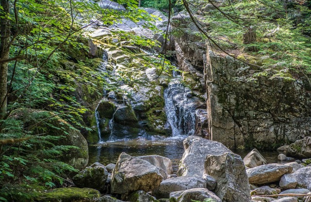Unique Off-grid stay in the heart of the White Mountain National Forest