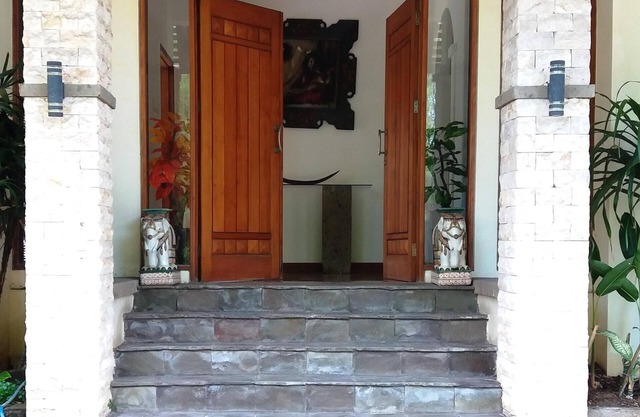 Unique spacious 5 bedrooms house in south Bali