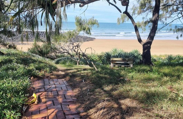 Unit 2, Nestled in the Dunes of Kelly's Beach Bargara