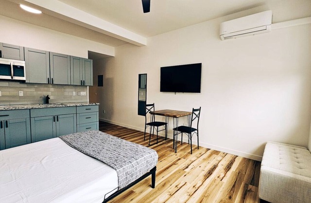 Unit 23 Maui Ohana Modern Studio