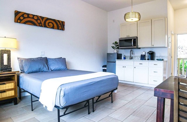 Unit 3 Maui Ohana Modern Studio