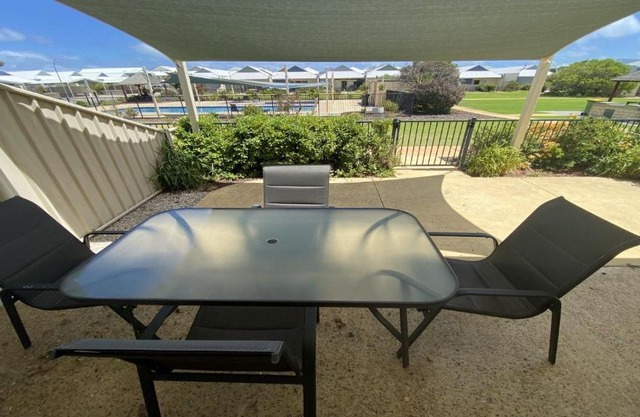 Unit 48 Seafront Estate