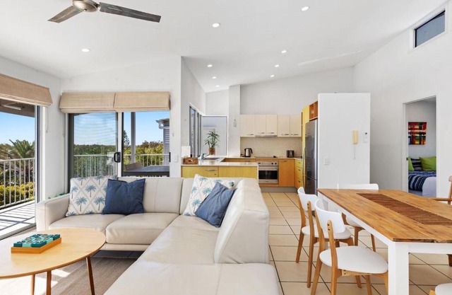 Unit 6 Seabreeze Villas