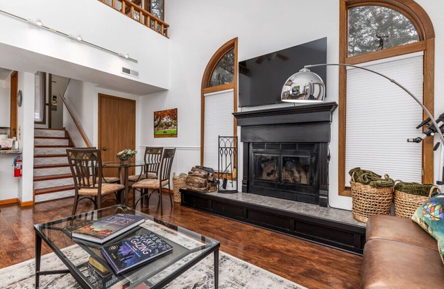 Unwind at Star Gazer`s Getaway