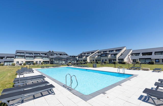 Unwind in Comfort w/Breathtaking Views of the Dunes – Ideal Beachfront Escape!