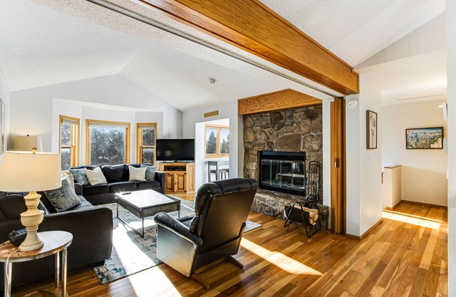 Updated Three-Story Home with Fast WiFi, Fireplace, & Ski Resort Views