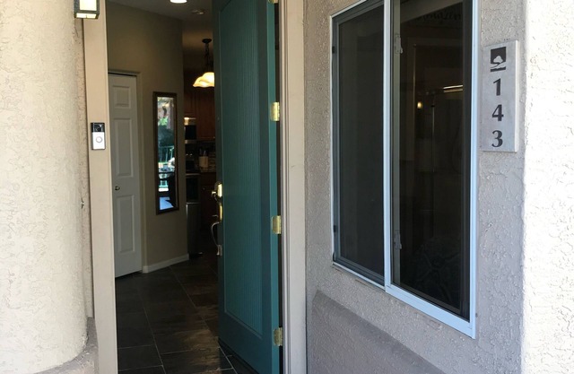 Upgraded 2 Bed/2 Bath Condo On Ground Level (No Smoking, No Pets)