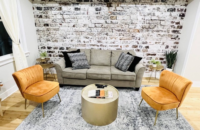 Upscale Central 4BDR Home @ Popular H Street Corridor+ Parking Free Cancellation