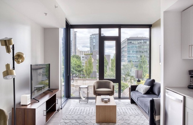 Upscale First Hill 1BR w/Gym & Coworking, by Blueground