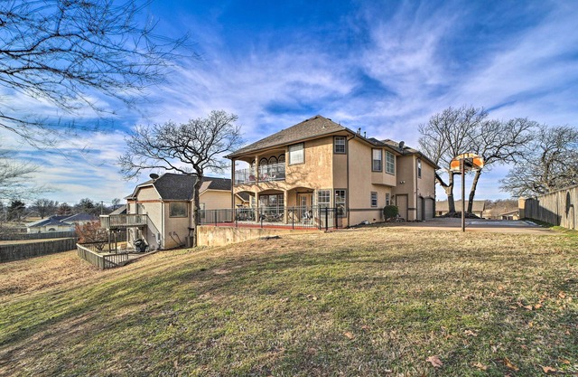 Upscale Home w/Views & Game Room!