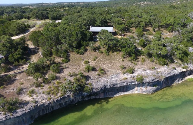 Upscale Waterfront Cabin between Dripping Springs & Johnson City