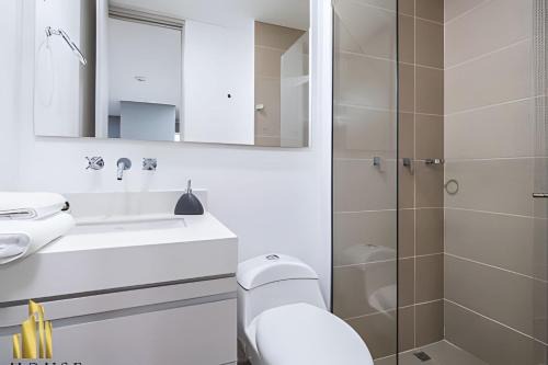Urban 701 - Relaxing apt w/pool, jacuzzi & gym