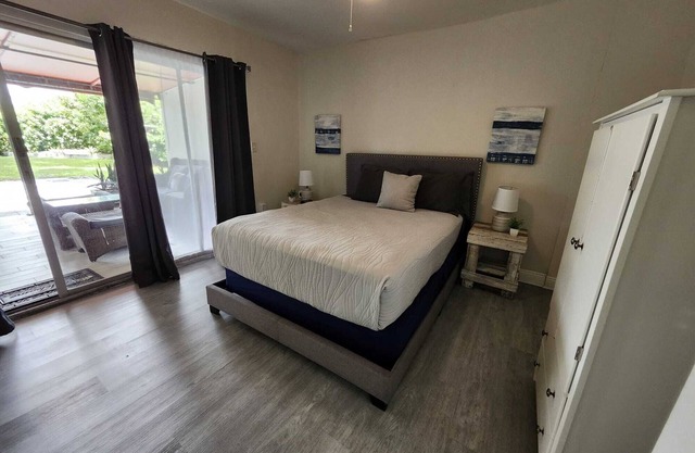 Urban Oasis 2BR Apartment in Miami - Near Downtown & Beaches