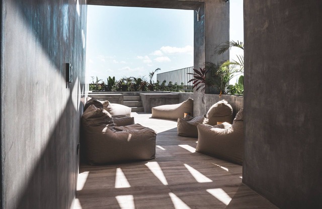 Urbano by Sundara