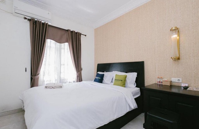 Urbanview Hotel Sultan Palace Malang by RedDoorz