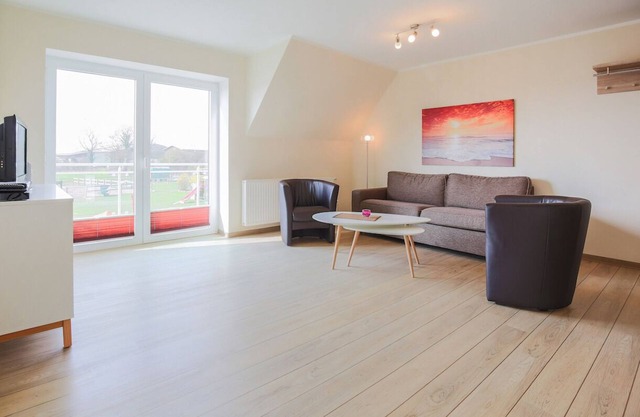 Vacation apartment/apartment for 6 guests with 72m² in Fehmarn (51635)