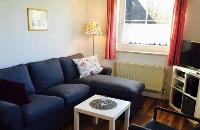 Vacation apartment/apartment for 4 guests with 50m² in Fehmarn (94296)