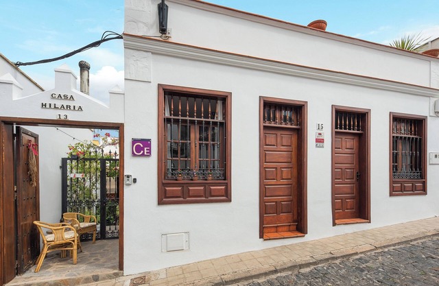 Vacation Apartment 'Casa Hilaria' with Shared Terrace and Wi-Fi
