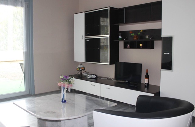 Vacation apartment 03 - Holiday apartment Todic