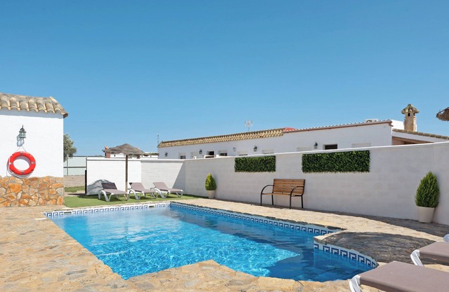 Vacation Home "Complejo Luype" with Private Pool, 2 Private Terraces & Wi-Fi