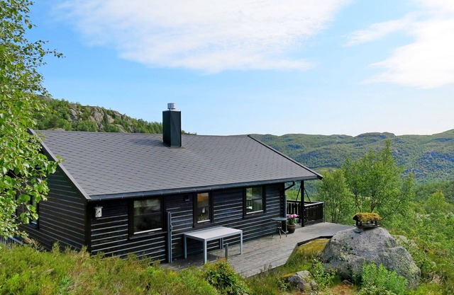 Vacation home Karlbu by Interhome