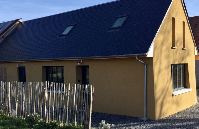 Vacations in a cosy cottage between land and sea