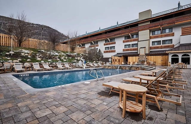 Vail Resort with Ski Access: Free Shuttle, Ski Storage, Near Vail Ski Resort